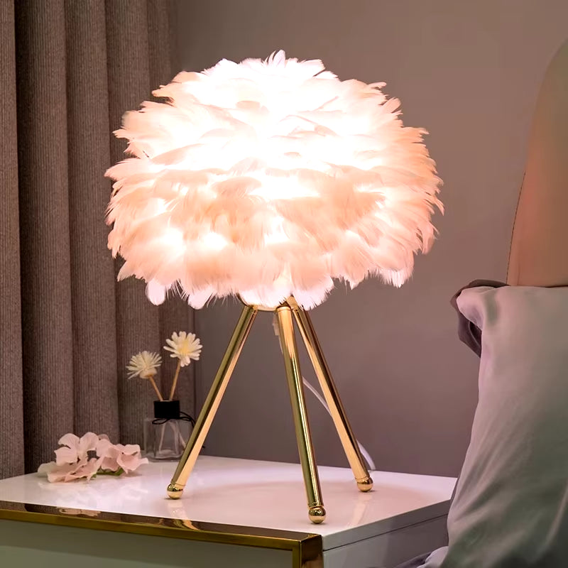 Elegant Goose Feather LED Table Lamp for a Modern Bedroom