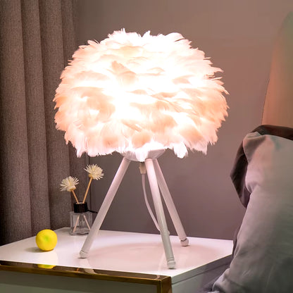 Elegant Goose Feather LED Table Lamp for a Modern Bedroom