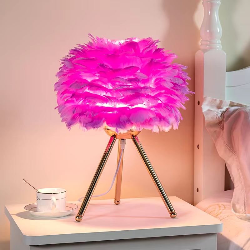 Elegant Goose Feather LED Table Lamp for a Modern Bedroom